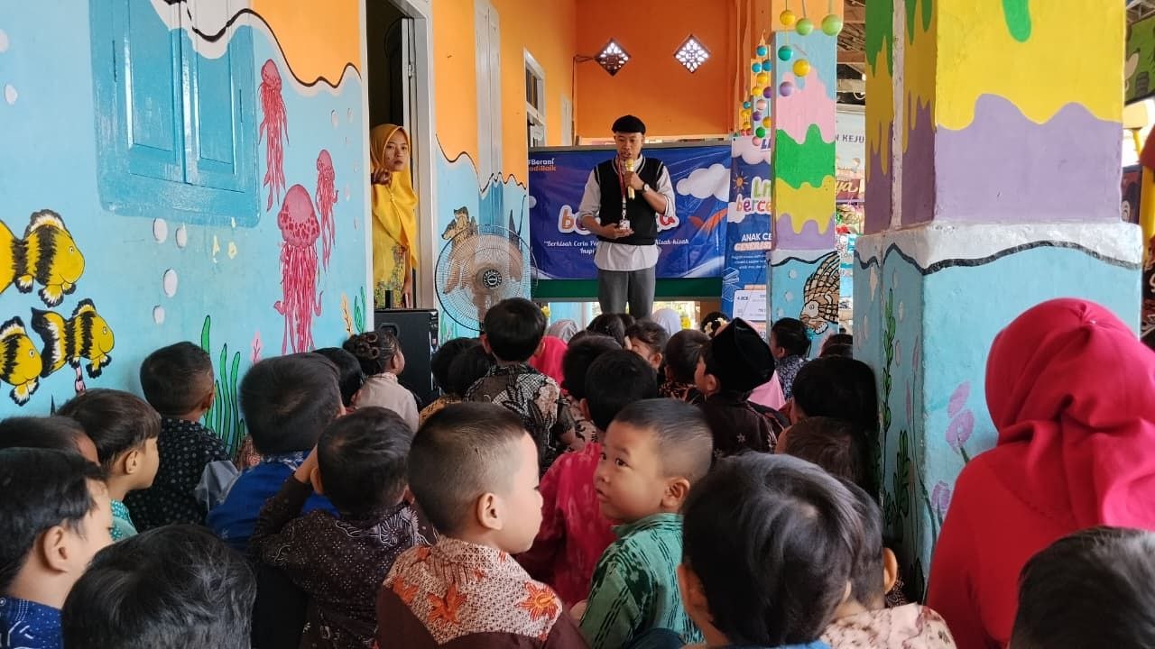 Woman holding donation box