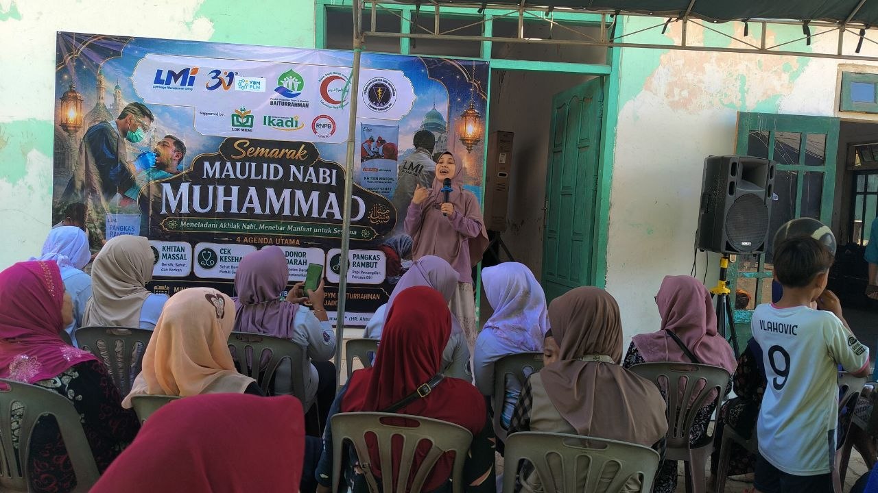 Woman holding donation box